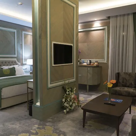 Mirart Boutique & Hotel 3*