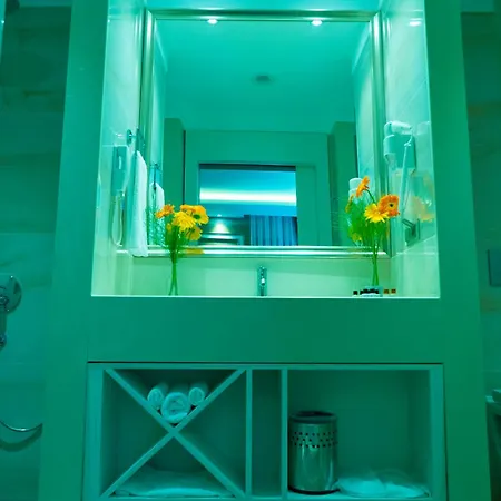 Mirart Boutique & Hotel 3*